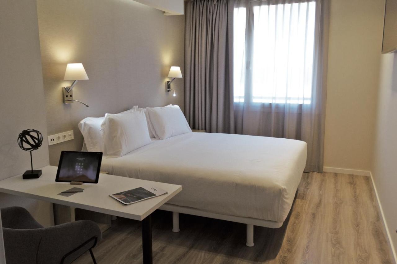 Bilbao City Center By Abba Suites Экстерьер фото